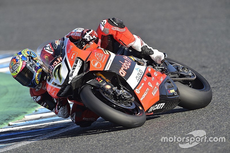 Jerez WSBK: Davies takes third straight win in Race 1