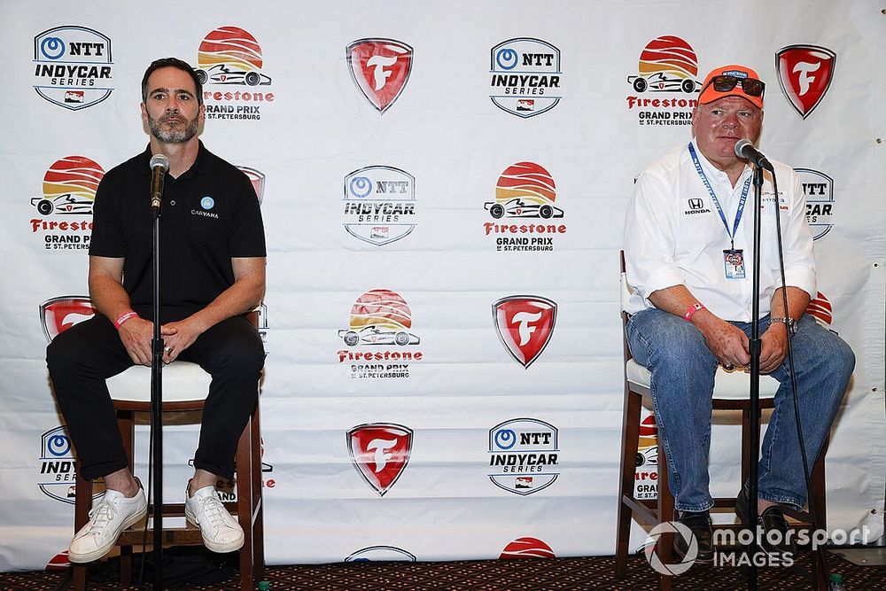 Jimmie Johnson, Ganassi announce Carvana sponsorship for 2021