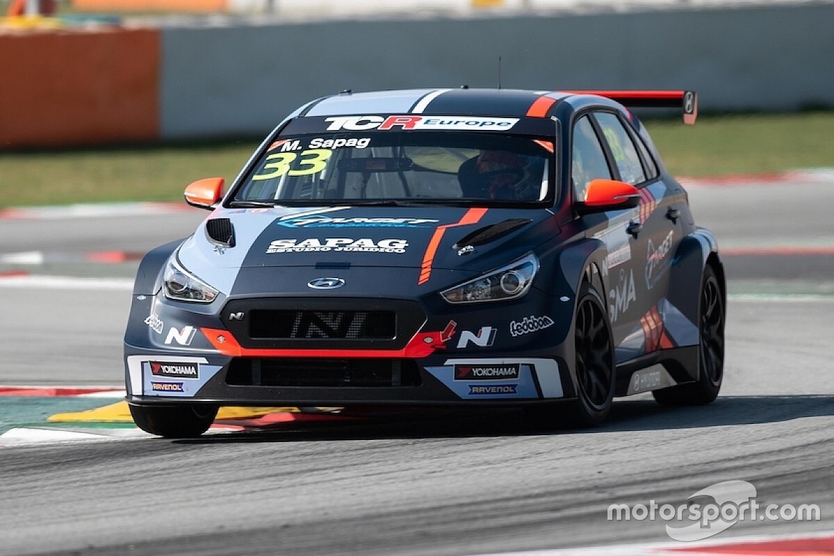 WTCR: in Ungheria debutto per Gruber e Sapag con le Hyundai