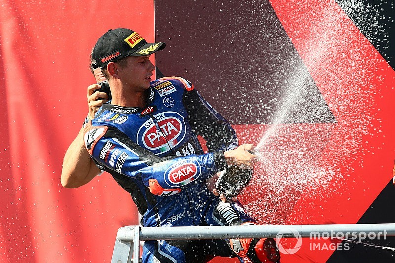 Dubbel podium voor Van der Mark: "Ongelofelijk einde van geweldig weekend"