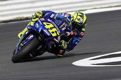 Rossi: “Algo no se estará haciendo bien en los reasfaltados”