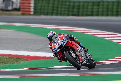 Fotogallery: si tinge di rosso Ducati il venerdì di Misano