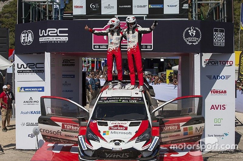 Les vainqueurs Ott Tänak, Martin Järveoja, Toyota Gazoo Racing WRT Toyota Yaris WRC