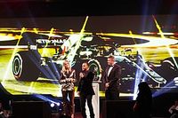 Hamilton menangi penghargaan di Autosport Awards
