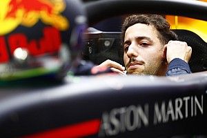 Ricciardo dejó de preocuparse por las estadísticas en la batalla con Verstappen