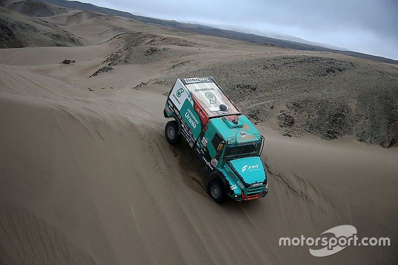 #505 Team De Rooy Iveco: Federico Villagra, Ricardo Torlaschi, Adrian Yacopini  