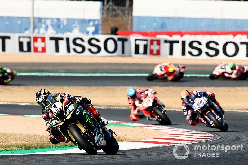 Van der Mark niet eens met kritiek: "WK Superbikes is niet saai"