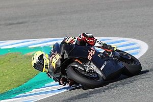 Bautista enseña los dientes en su primer test con la Ducati del WorldSBK