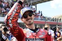 Bagnaia critica los abucheos, pero admite que a &eacute;l le hacen lo mismo en Espa&ntilde;a