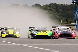 British GT comes through rain and shine at Snetterton as GB3 debuts