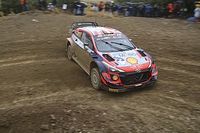 WRC, Rally Acropoli, PS14: Neuville sale nono