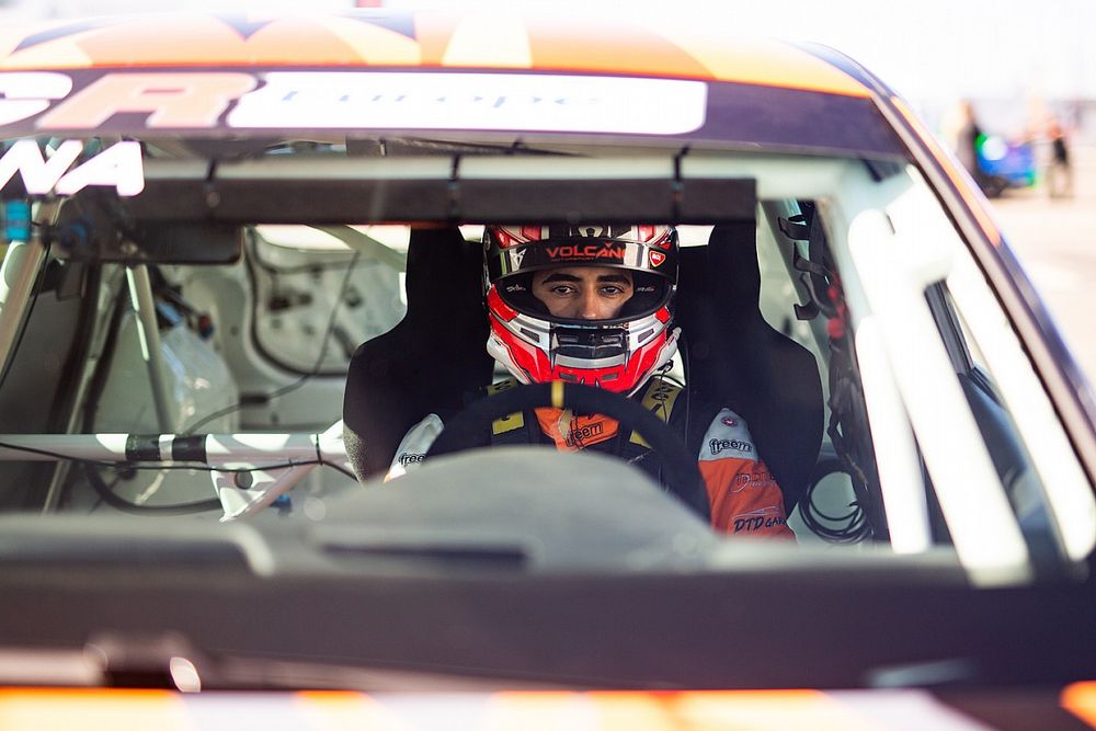 Mikel Azcona, Volcano Motorsport, Cupra Leon Competición TCR 