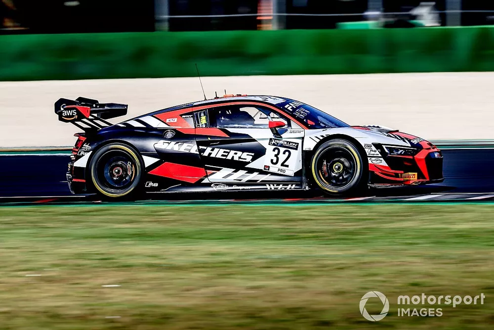 #32 Team WRT, Audi R8 LMS Evo II GT3: Charles Weerts, Dries Vanthoor