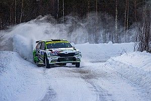 Andreas Mikkelsen Berkomitmen Turun di WRC2 2022