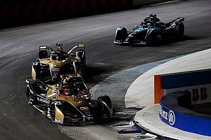 Podium Ketiga Vergne di Diriyah E-Prix II Dicoret