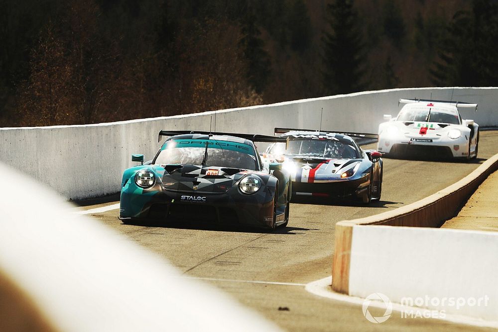 #77 Dempsey-Proton Racing Porsche 911 RSR - 19: Christian Ried, Jaxon Evans, Matt Campbell