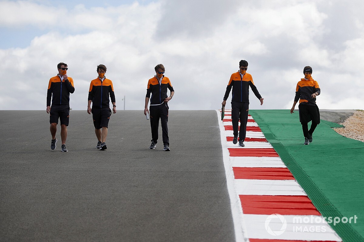 FIA, Portimao'daki pist limitleri konusunda pilotları uyardı