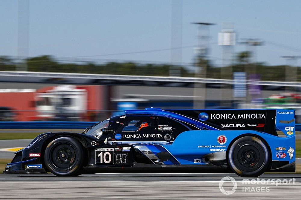 #10 Wayne Taylor Racing Acura ARX-05 Acura DPi: Ricky Taylor, Filipe Albuquerque, Alexander Rossi, Helio Castroneves