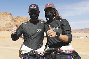 Prodrive quiere que Cristina Gutiérrez corra el Dakar con Loeb y Roma