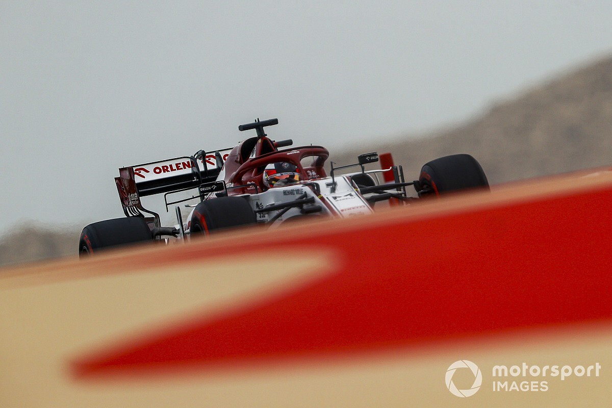 Raikkonen: Mobil Sangat Lambat Saat Kualifikasi