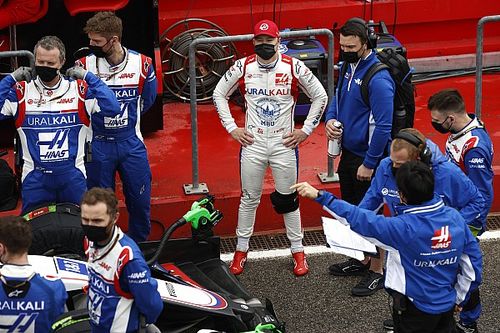 На два разворота меньше. Как Мазепин провел Гран При Эмилии-Романьи