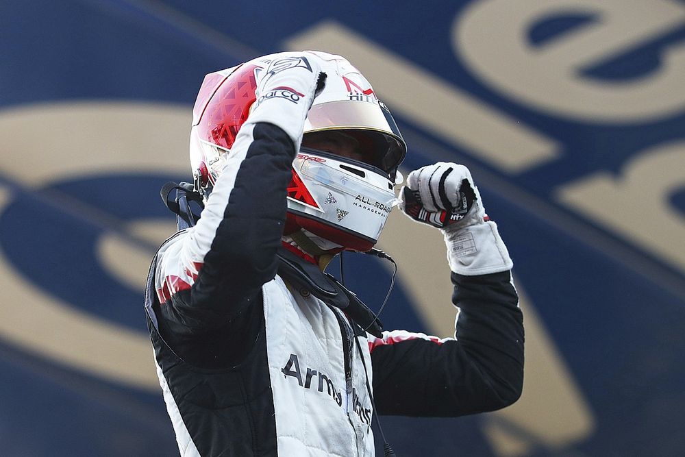 Armstrong joins Ganassi for IndyCar road and street courses