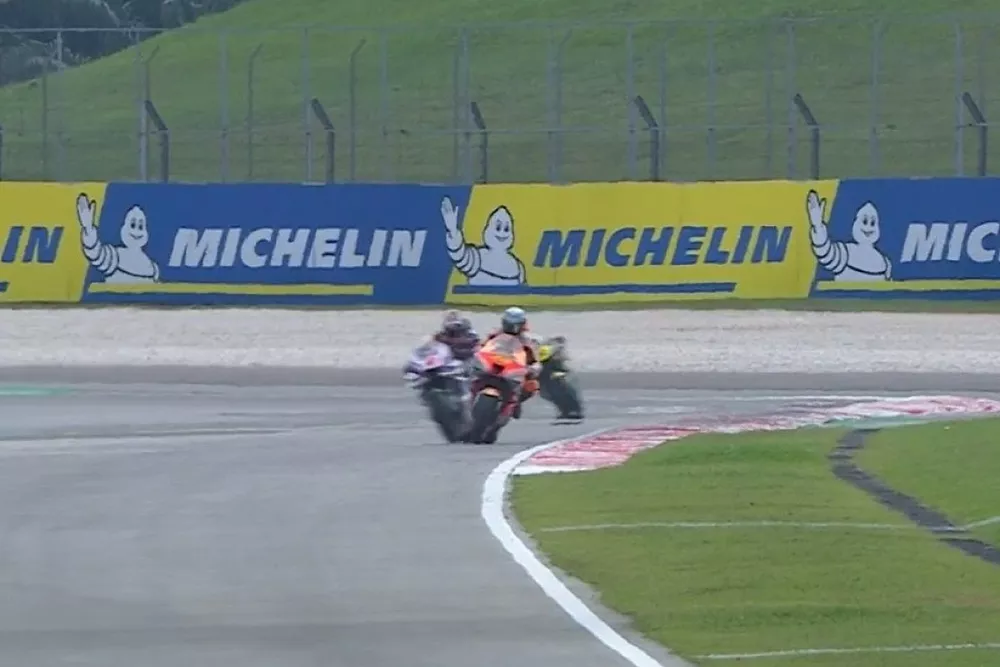 Pol Espargar&oacute;, Johann Zarco, FP1