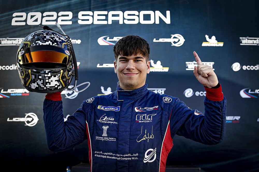 هيثم قرجولي من الكويت يكلل فوزه بلقب سلسلة سباقات ليجييه الأوروبية بمنصة تتويج جديدة في بورتيماو