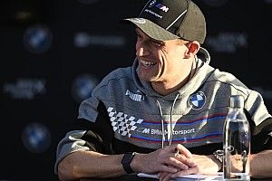 Jelley remains with WSR BMW for 2023 BTCC season