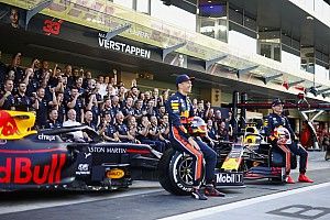 Verstappen látni akarja a Mercedes drámáját a Netflixen