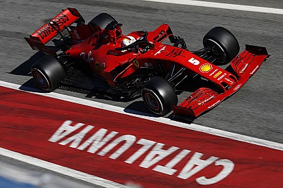 Ferrari: a Barcellona nuove ali e diverso cofano motore