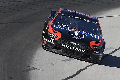 Clint Bowyer tops Friday's first Cup practice at Texas