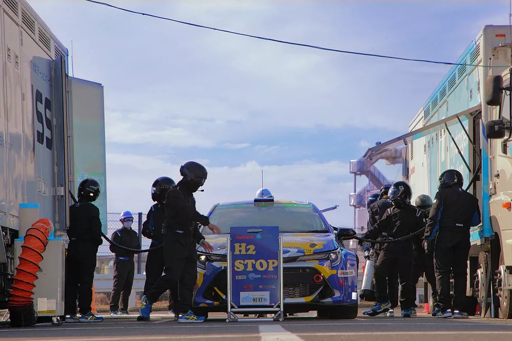 #32 ORC ROOKIE Corolla H2 concept