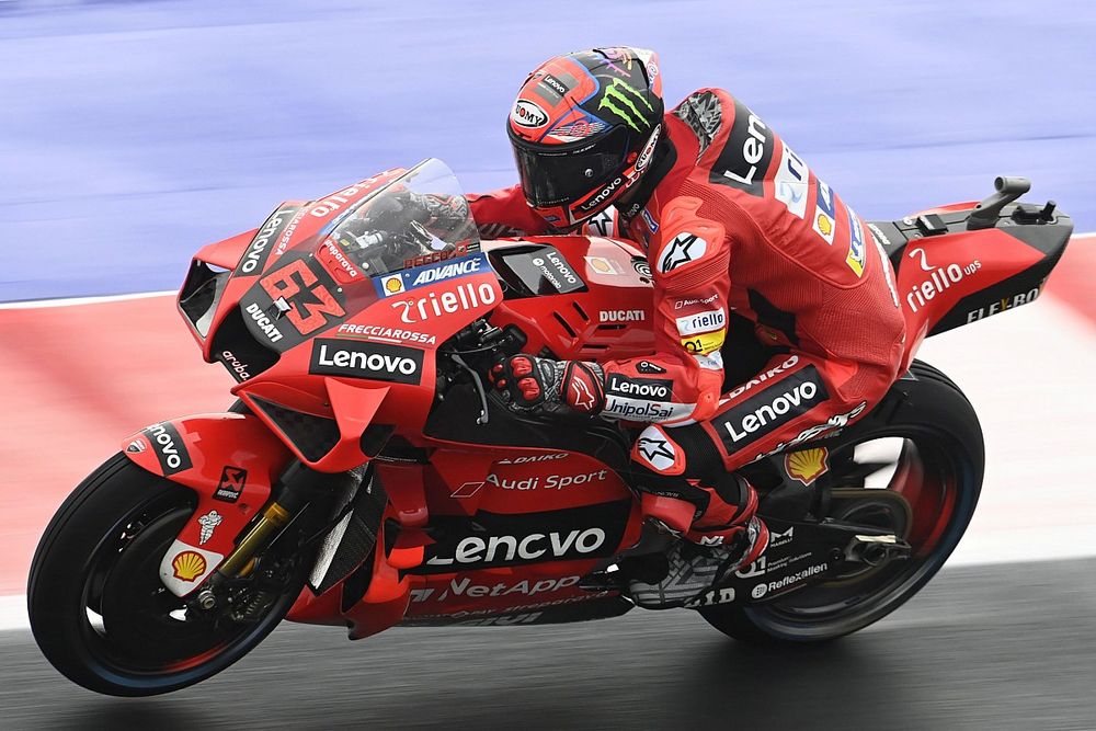 MotoGPエミリア・ロマーニャ予選:チャンピオン決定阻止を目指すバニャイヤがポールポジション! クアルタラロQ1敗退