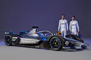 メルセデス、2022年フォーミュラEマシンを発表。チームはGen2最終年の来シーズンがラストイヤー