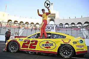 Joey Logano tops Kyle Busch for Clash win at LA Coliseum
