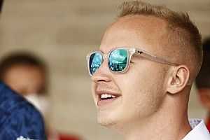Мазепин понадеялся на приглашение от «более сильной команды»