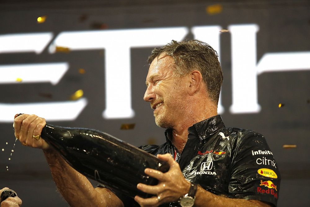 Horner: "Güvenlik aracı altındaki Mercedes stratejisini anlamadım"