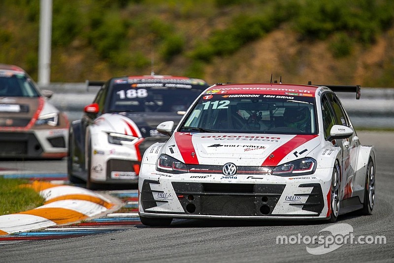 Une quatrième victoire en 24H Series pour Autorama Motorsport