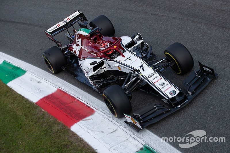 Räikkönen újabb problémája a kormánnyal: videó