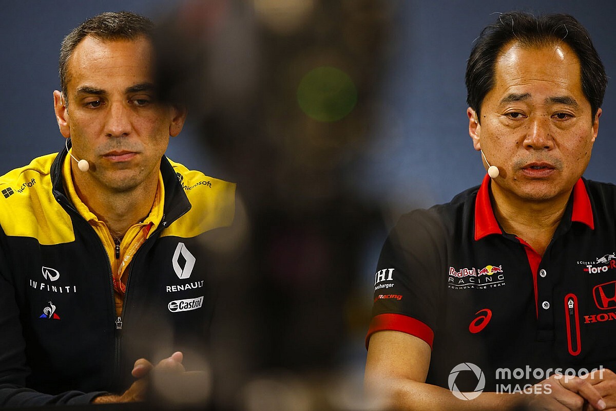 Renault yeniden Red Bull'a motor sağlamak zorunda kalabilir!