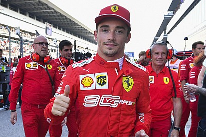 Leclerc iguala marca de Schumacher na Ferrari, mas admite: 'F... tudo no último setor'