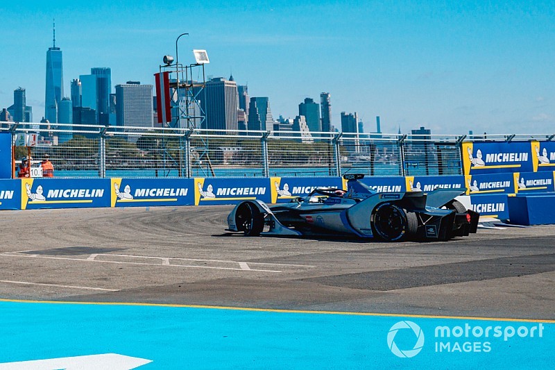 Fotostrecke: Die Schweizer Buemi und Mortara am New York E-Prix in der Formel E
