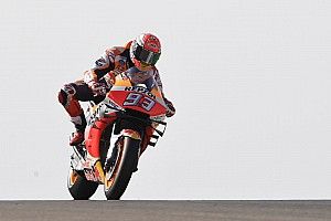 MotoGP, Aragon: nona pole stagionale di Marquez, sesto Rossi