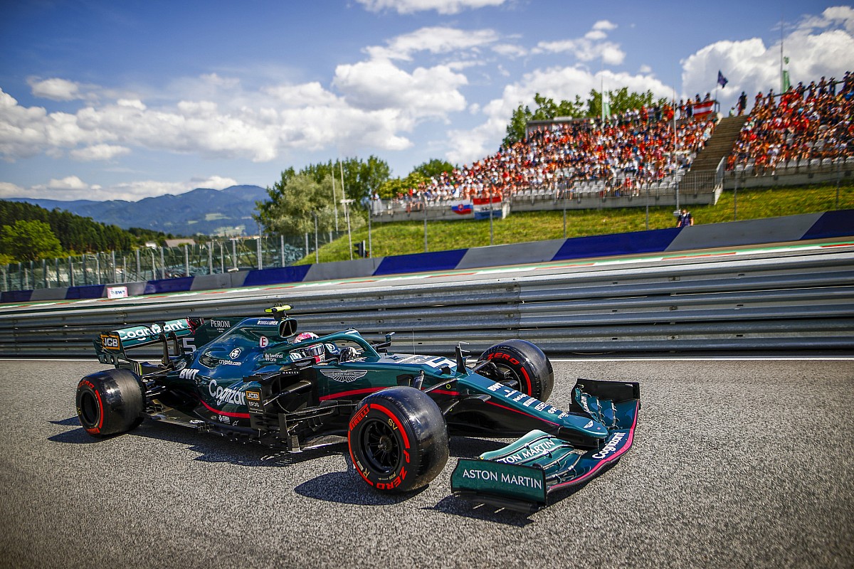 Surer: ezért ingadoznak Vettel eredményei a 2021-es szezonban is