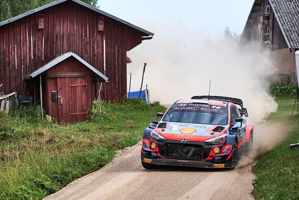 Balas Dendam, Tanak Kuasai SS11 dan SS12 Reli Estonia