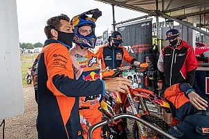 Herlings valt uit in Oss met scheurtje in schouderblad