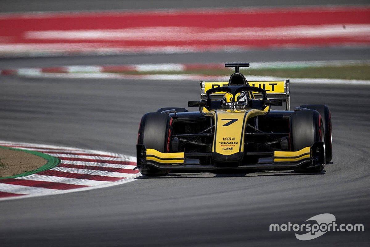 F2, Barcellona: Zhou e Nato si dividono i successi virtuali
