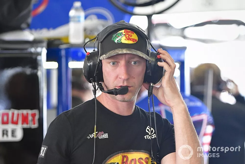 Cole Pearn, Martin Truex Jr., Joe Gibbs Racing, Toyota Camry Bass Pro Shops