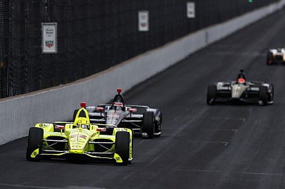 EL8 - Simon Pagenaud en tête devant Newgarden et Hinchcliffe